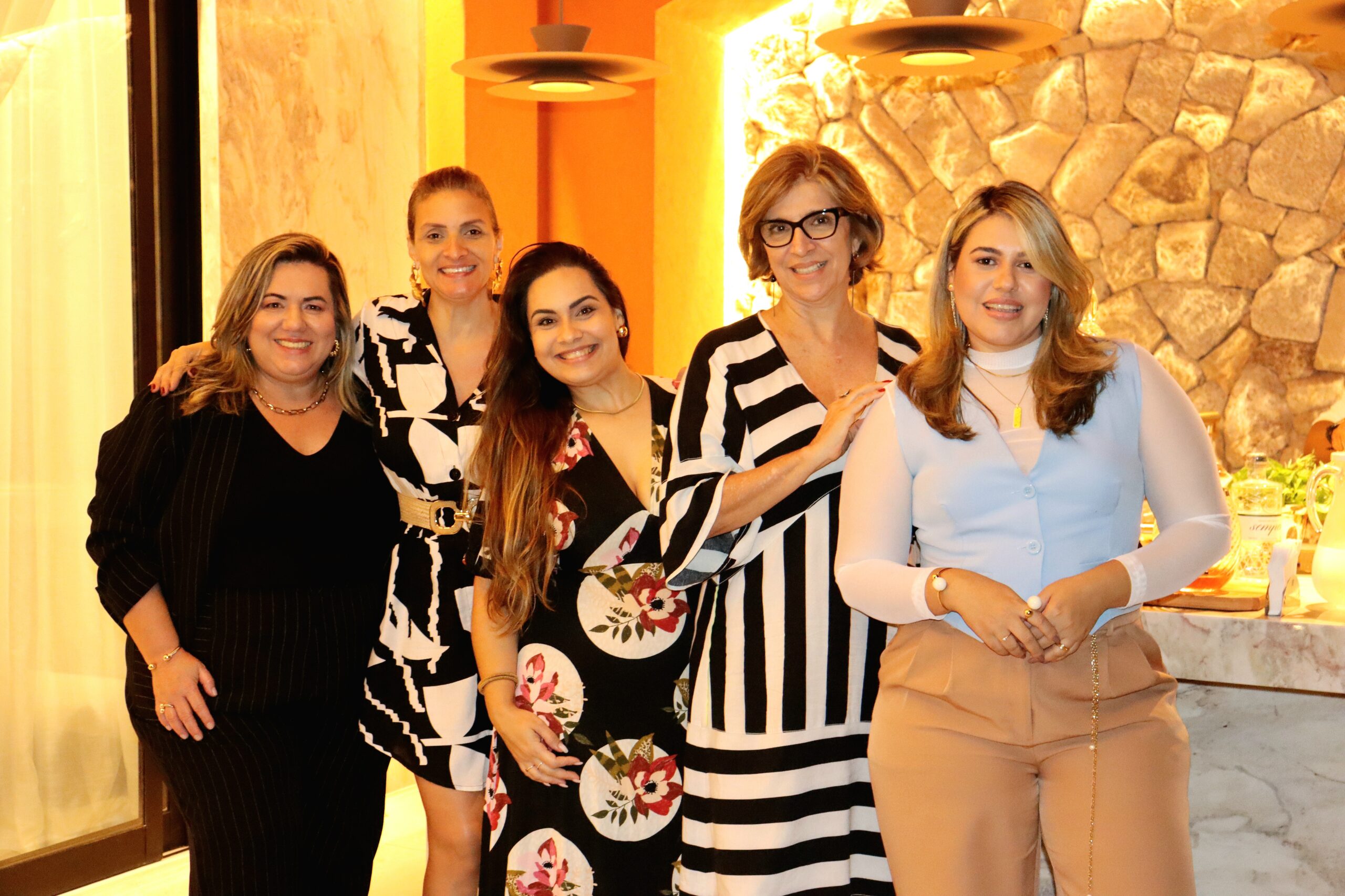 Rafa Tayão, Suellen Gonçalves, Bia Tartuce e Priscila Guimarâes