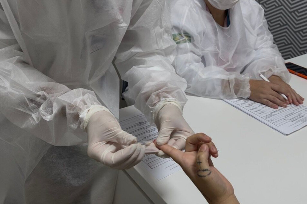 Outubro Rosa - Iniciativa inclui atendimentos médicos, exame clínico, ultrassonografia, profilaxia dentária e até revitalização facial