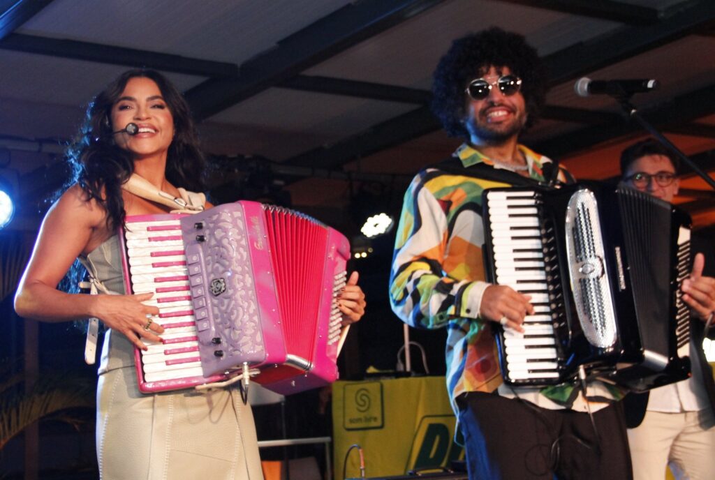 Graça Paes, Rock in Rio, Zapp News