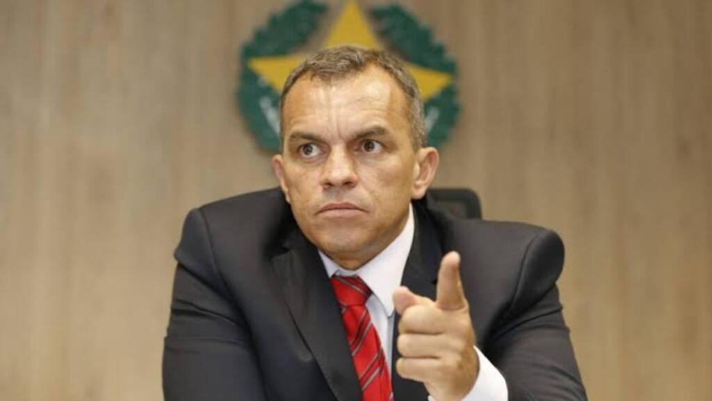 Colunista - colunista Marcus Vinícius, delegado ex-secretário da Polícia Civil do Rio de Janeiro..