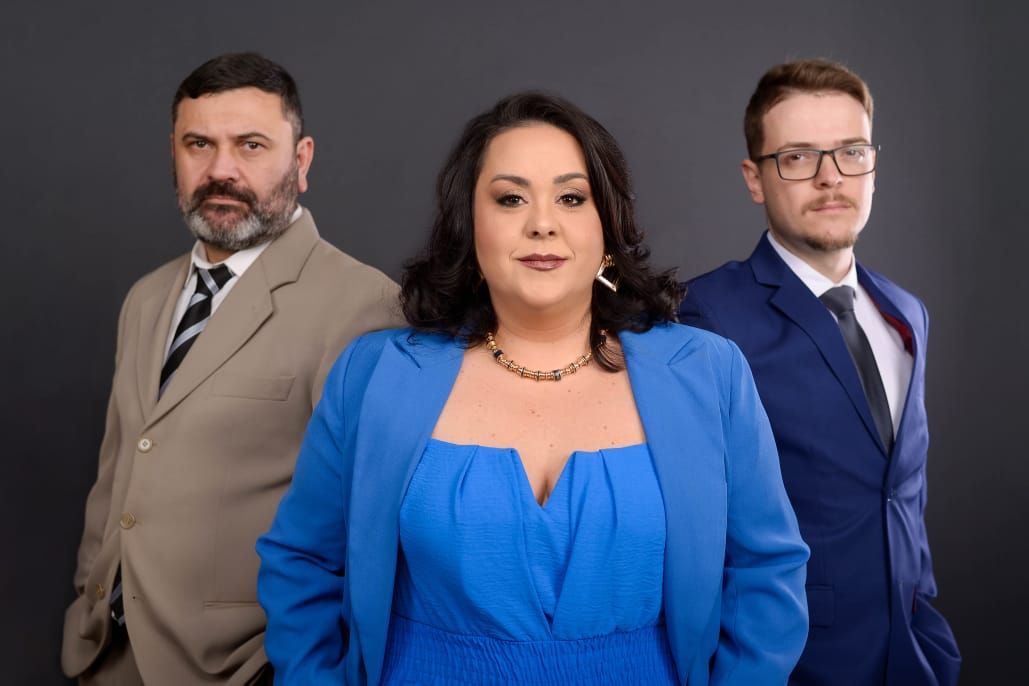 Dra Mariane Barroso e seus sócios