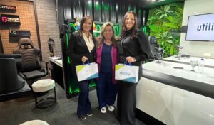 Dentista Dra Salete Cabral e a contadora Dargelina Seabra