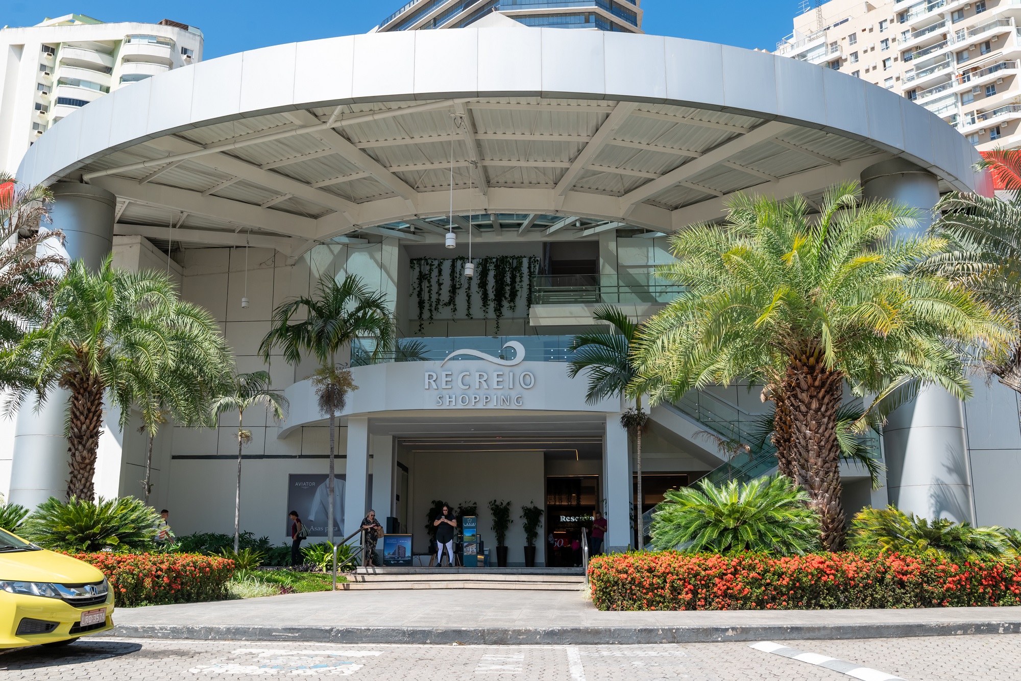 Recreio Shopping promove circuito gratuito para orientar famílias sobre amamentação e cuidados com o bebê
